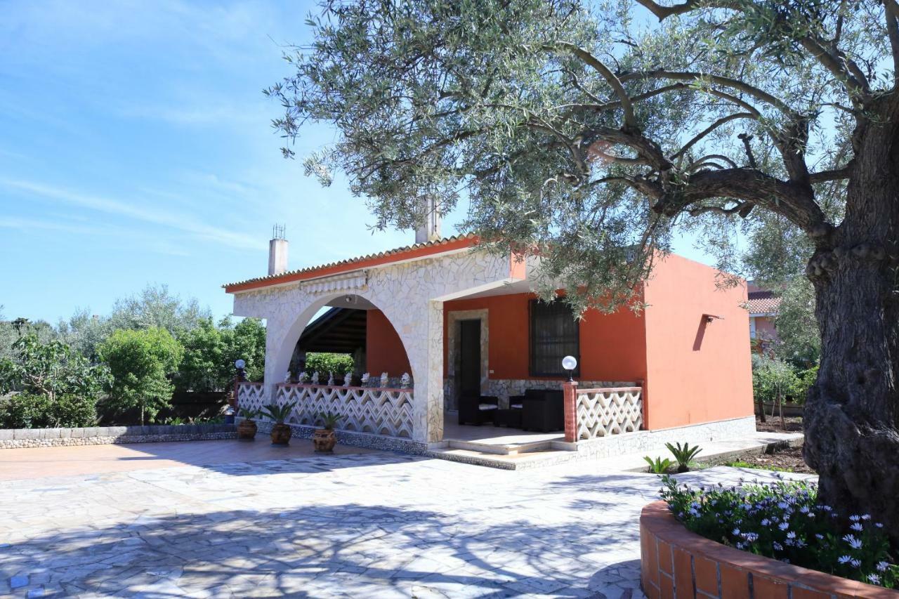 Enjoy Ville Avola Exterior photo