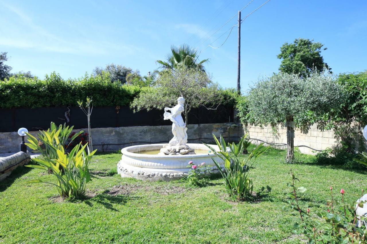 Enjoy Ville Avola Exterior photo