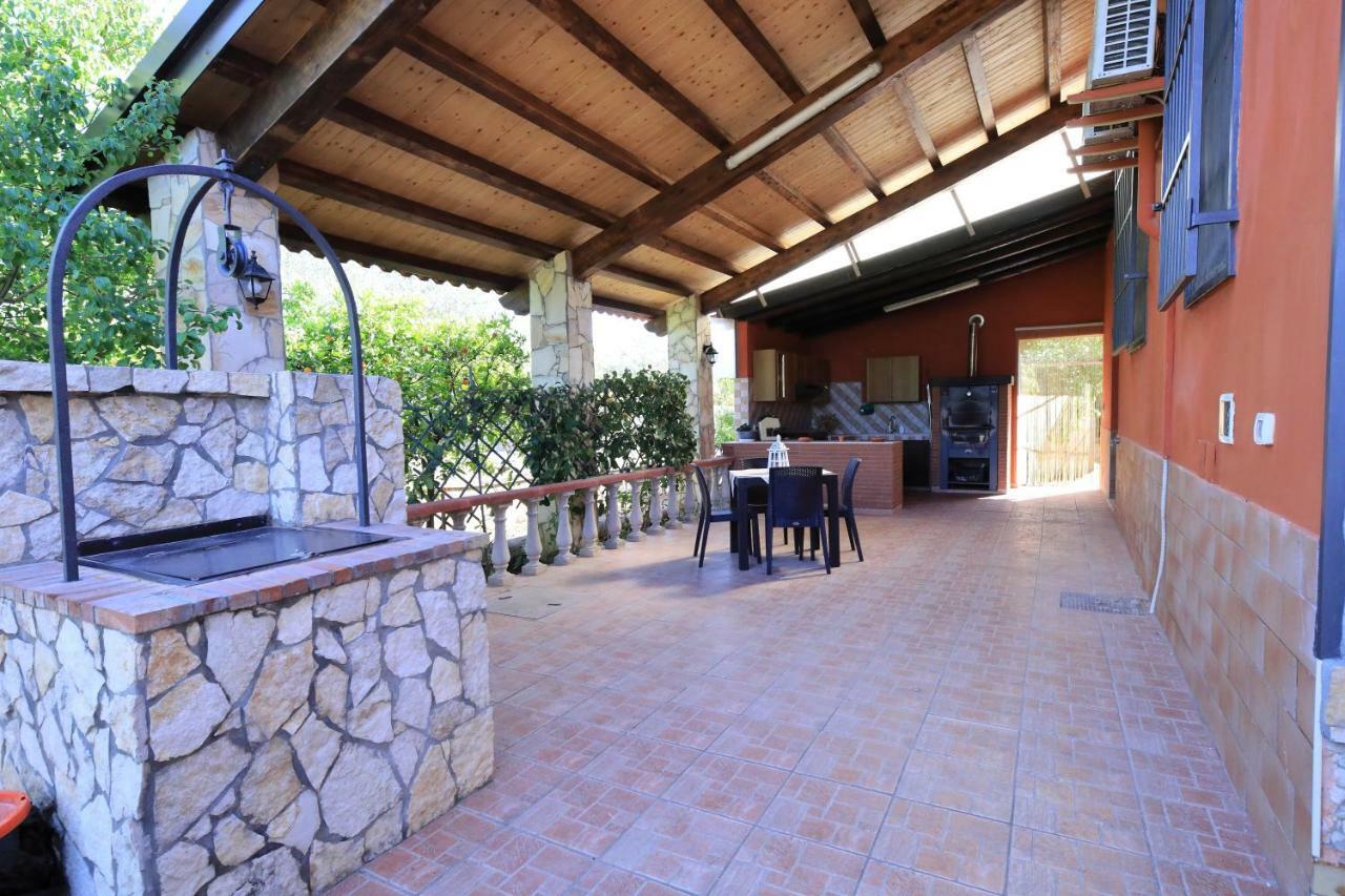 Enjoy Ville Avola Exterior photo